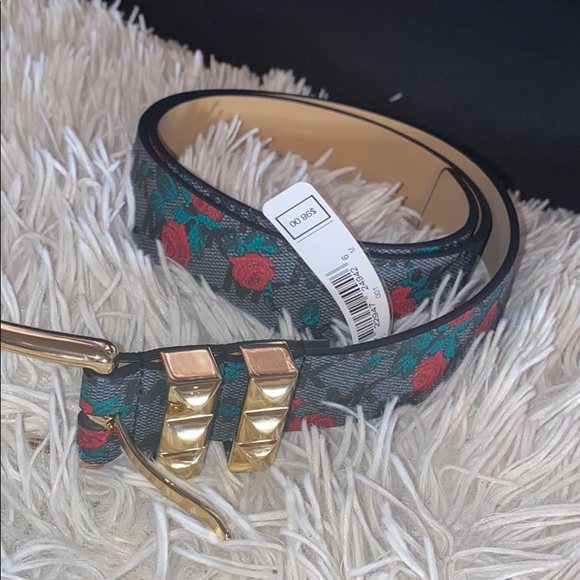 Micheal Kors Belt - Picture 1 of 4